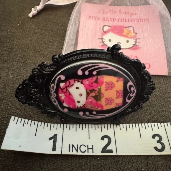 Tarina Tarantino Black and Pink Hello Kitty Ring - Picture 4 of 7